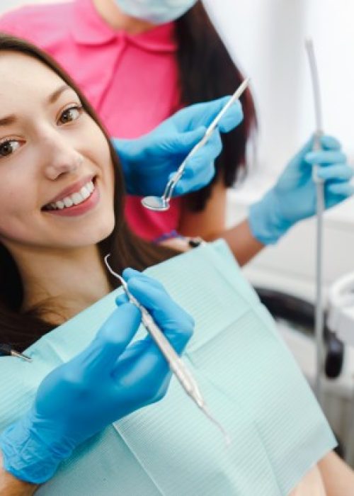 clinicasorio-paciente-feminina-feliz